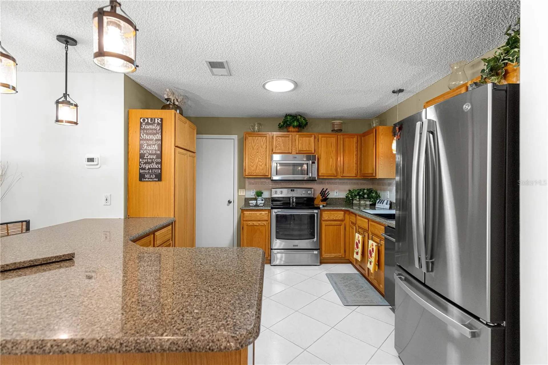 674 Camino Del Rey Drive The Villages FL 32159