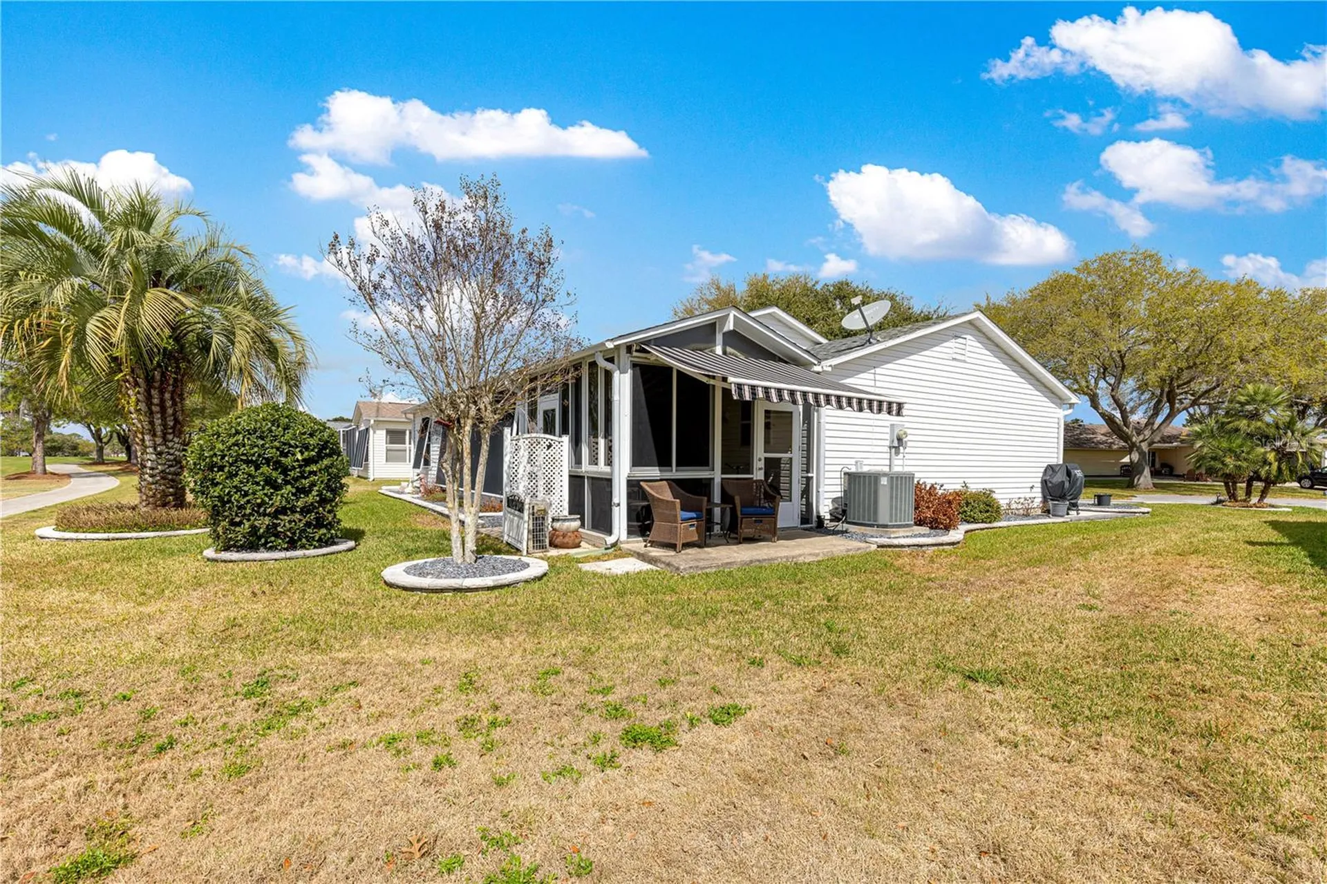 674 Camino Del Rey Drive The Villages FL 32159