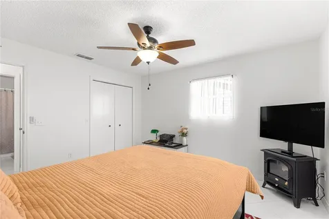674 Camino Del Rey Drive The Villages FL 32159
