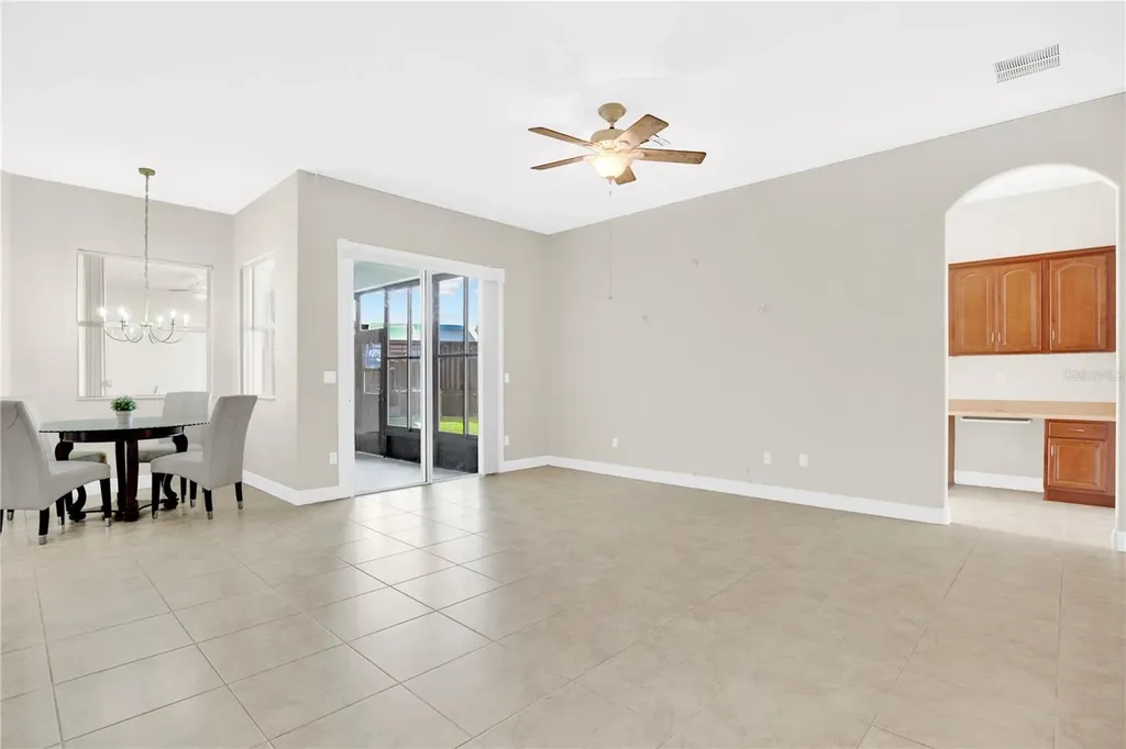 2711 Swoop Circle Kissimmee FL 34741