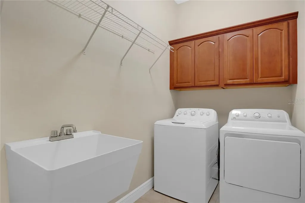 2711 Swoop Circle Kissimmee FL 34741