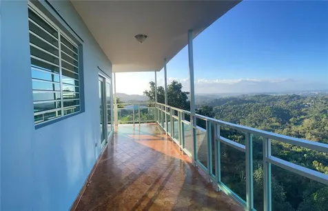 Lot 5-a Hollywood San Juan PR 00926