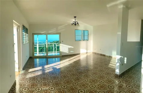 Lot 5-a Hollywood San Juan PR 00926