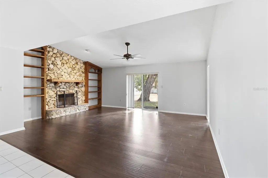 219 Hoffman Court Casselberry FL 32707