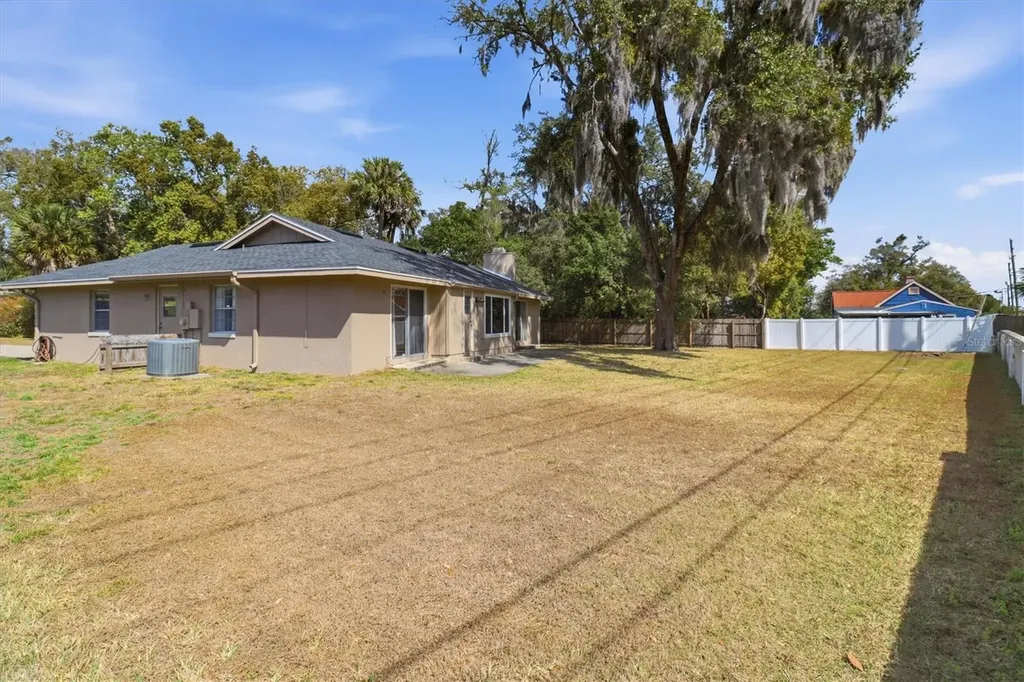 219 Hoffman Court Casselberry FL 32707