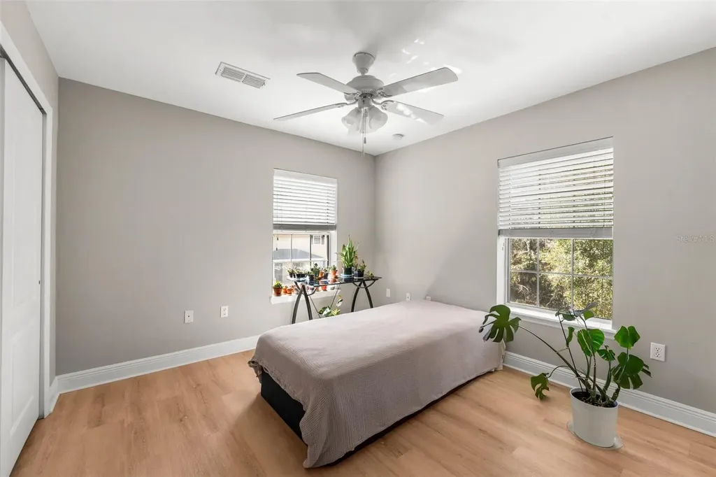 2964 SW 35th Place Gainesville FL 32608