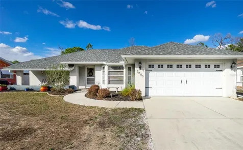 3200 Emerald Lane North Port FL 34286