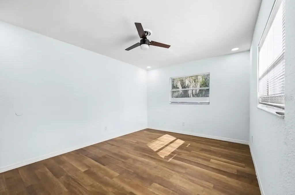 1132 Auburn Street Clearwater FL 33756