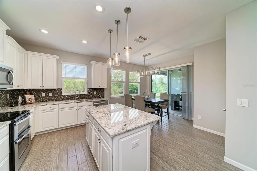 11655 Rolling Green Drive Bradenton FL 34211