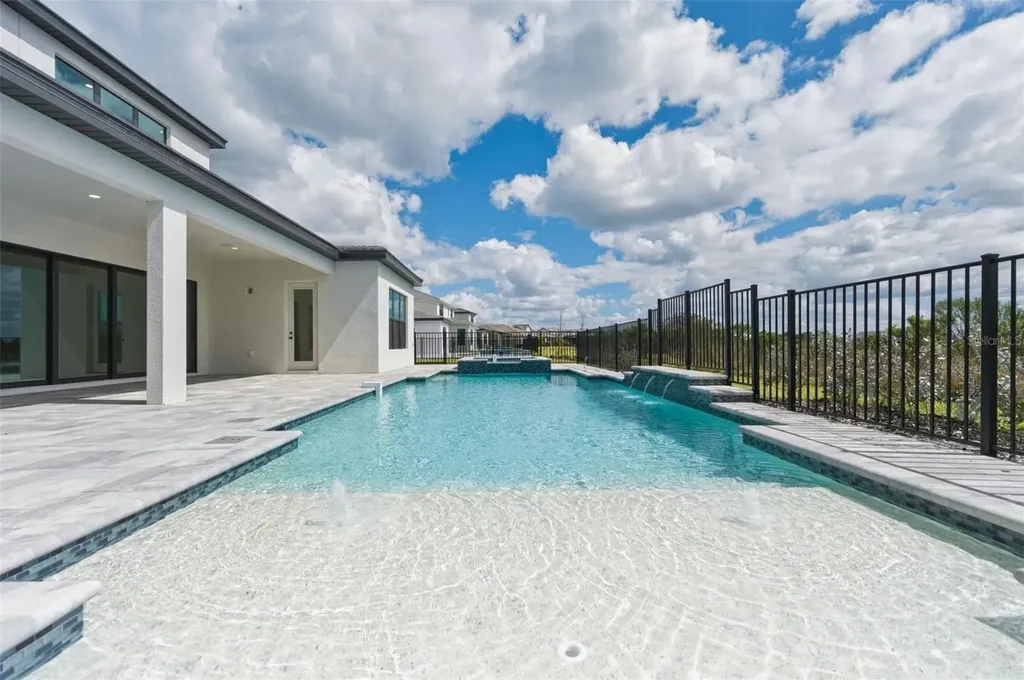 2505 Waterfront Circle Sarasota FL 34240