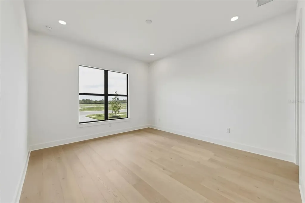 2505 Waterfront Circle Sarasota FL 34240