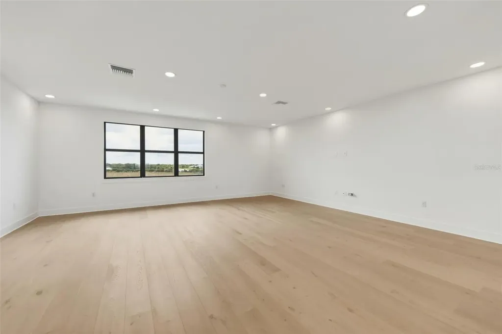 2505 Waterfront Circle Sarasota FL 34240