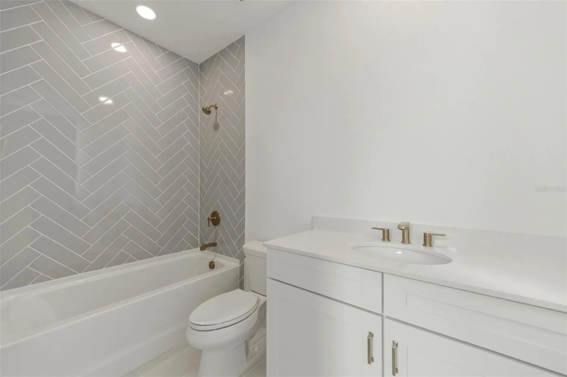 2505 Waterfront Circle Sarasota FL 34240