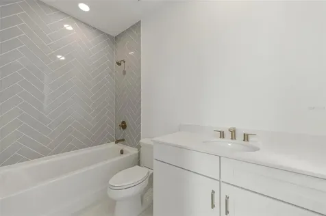 2505 Waterfront Circle Sarasota FL 34240