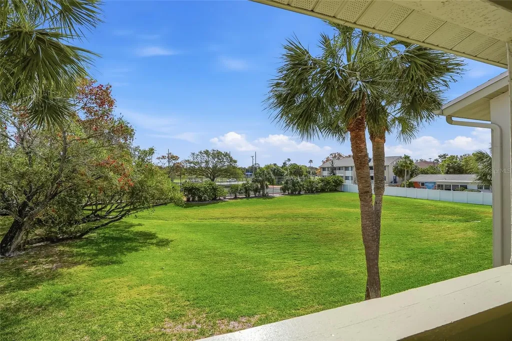 545 Walden Court Dunedin FL 34698