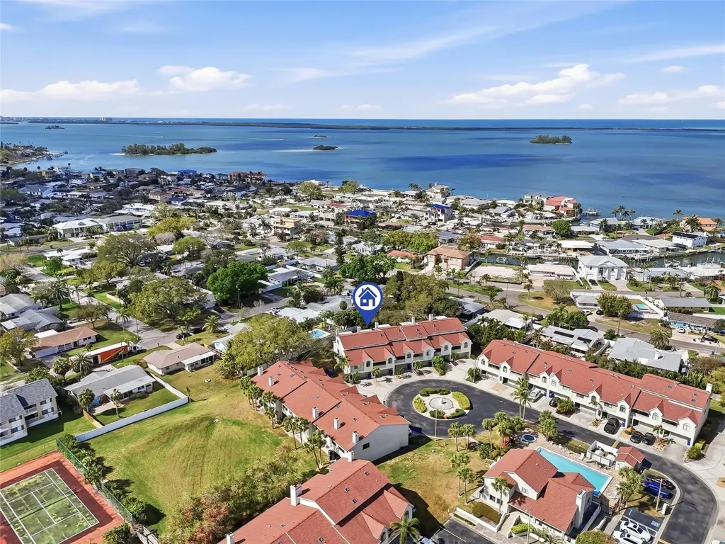 545 Walden Court Dunedin FL 34698