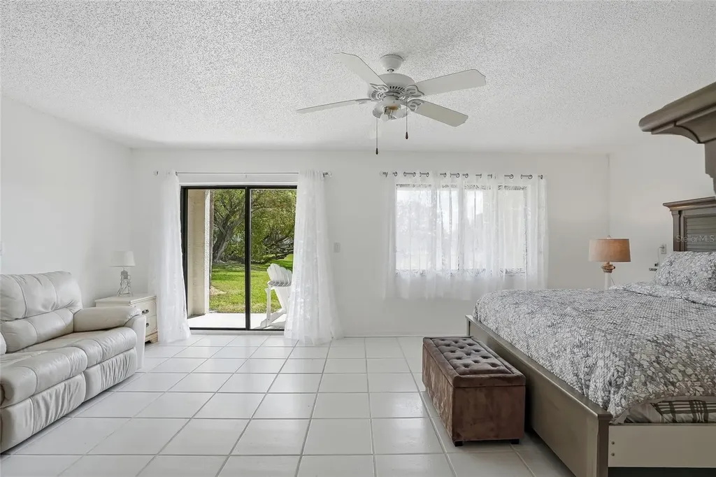 545 Walden Court Dunedin FL 34698
