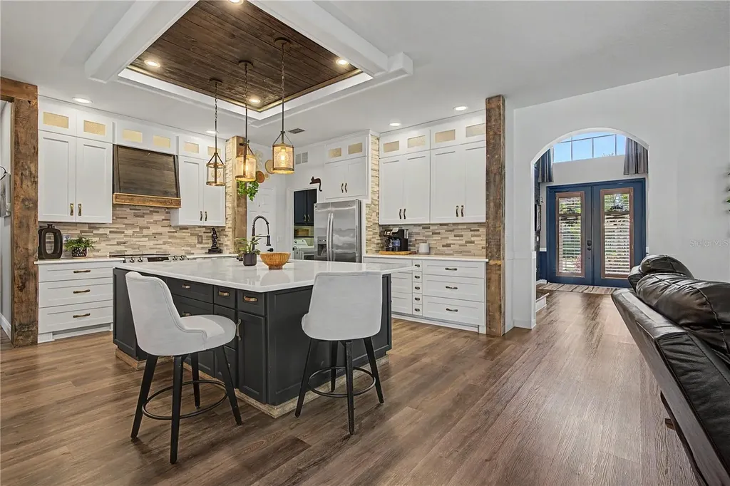 7797 Arolla Pine Boulevard Sarasota FL 34240