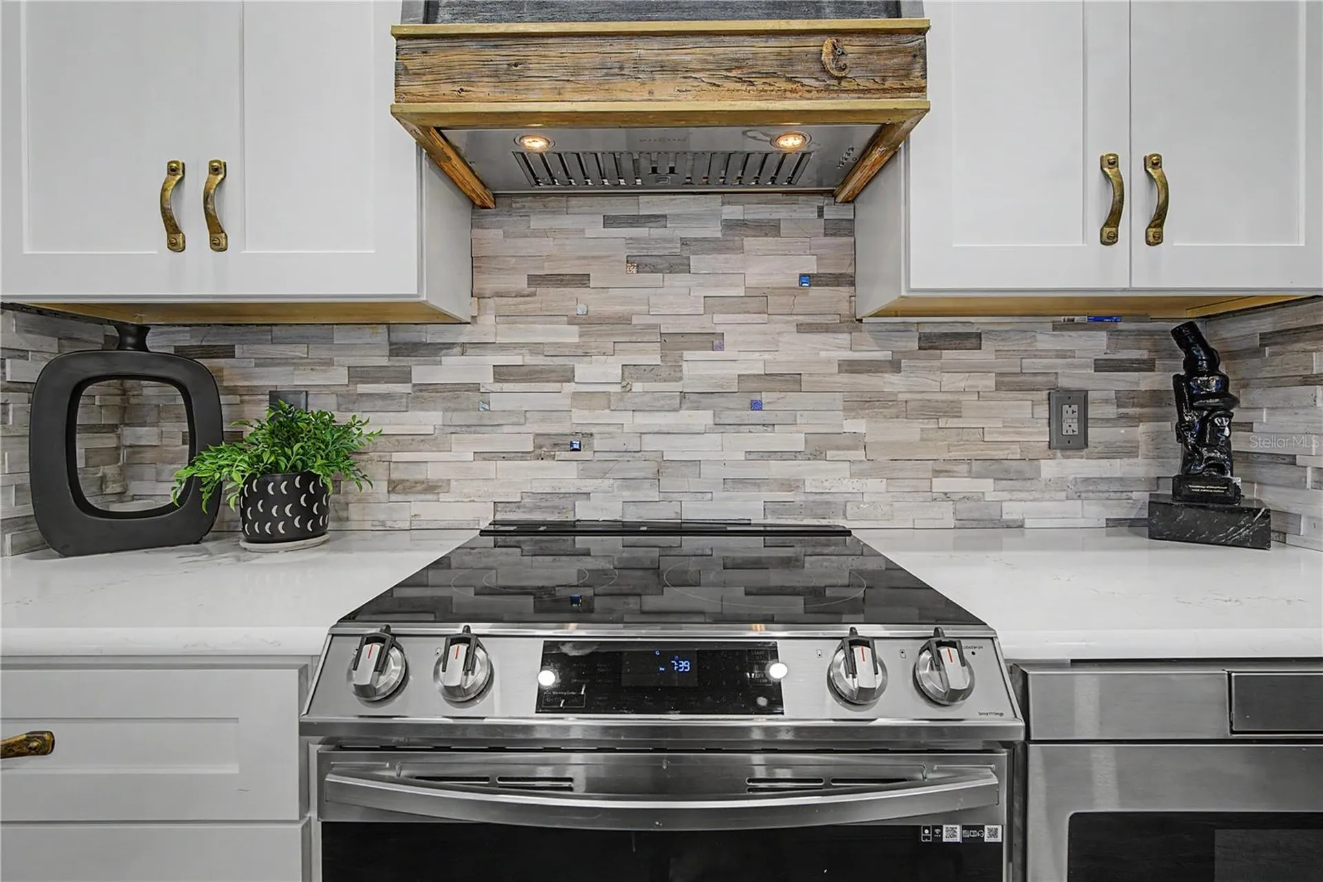 7797 Arolla Pine Boulevard Sarasota FL 34240