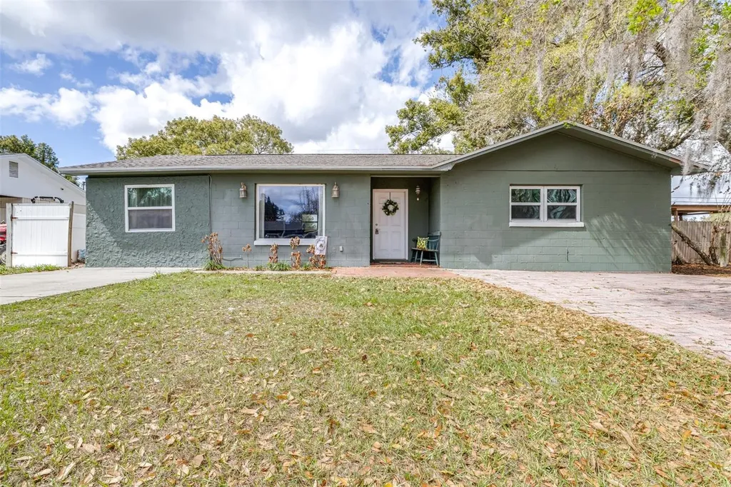 2584 Edmond Circle Auburndale FL 33823