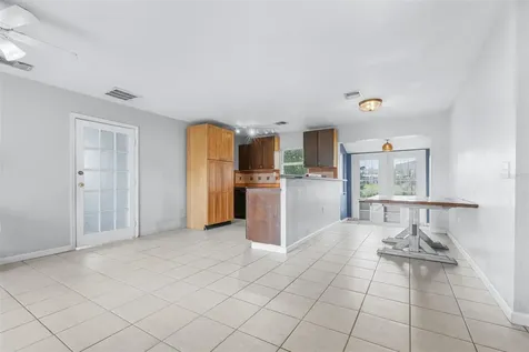 2584 Edmond Circle Auburndale FL 33823