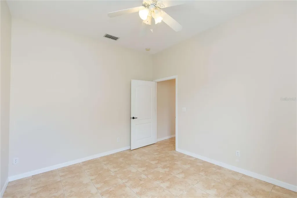 36281 Oak Knoll Loop Dade City FL 33525