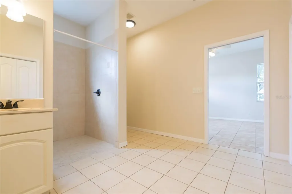 36281 Oak Knoll Loop Dade City FL 33525