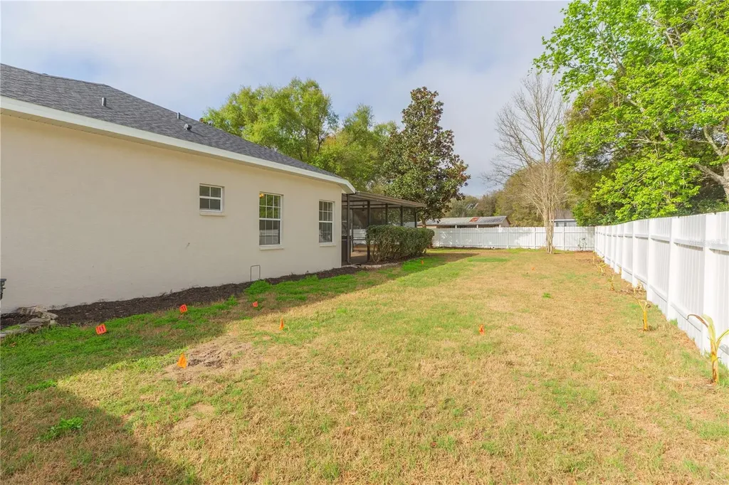 36281 Oak Knoll Loop Dade City FL 33525