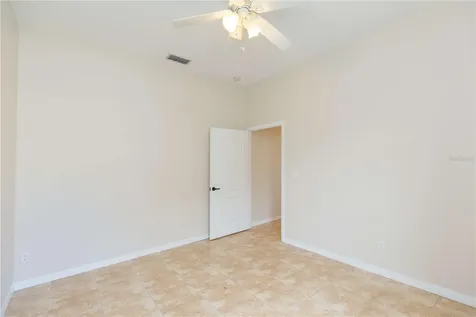 36281 Oak Knoll Loop Dade City FL 33525