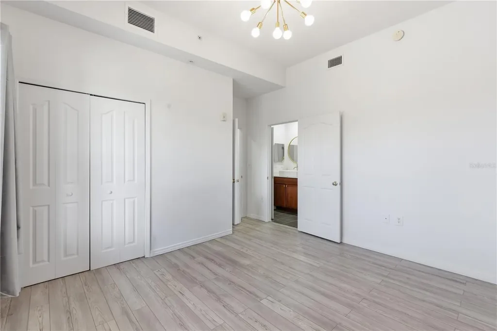 642 Wells Court Clearwater FL 33756