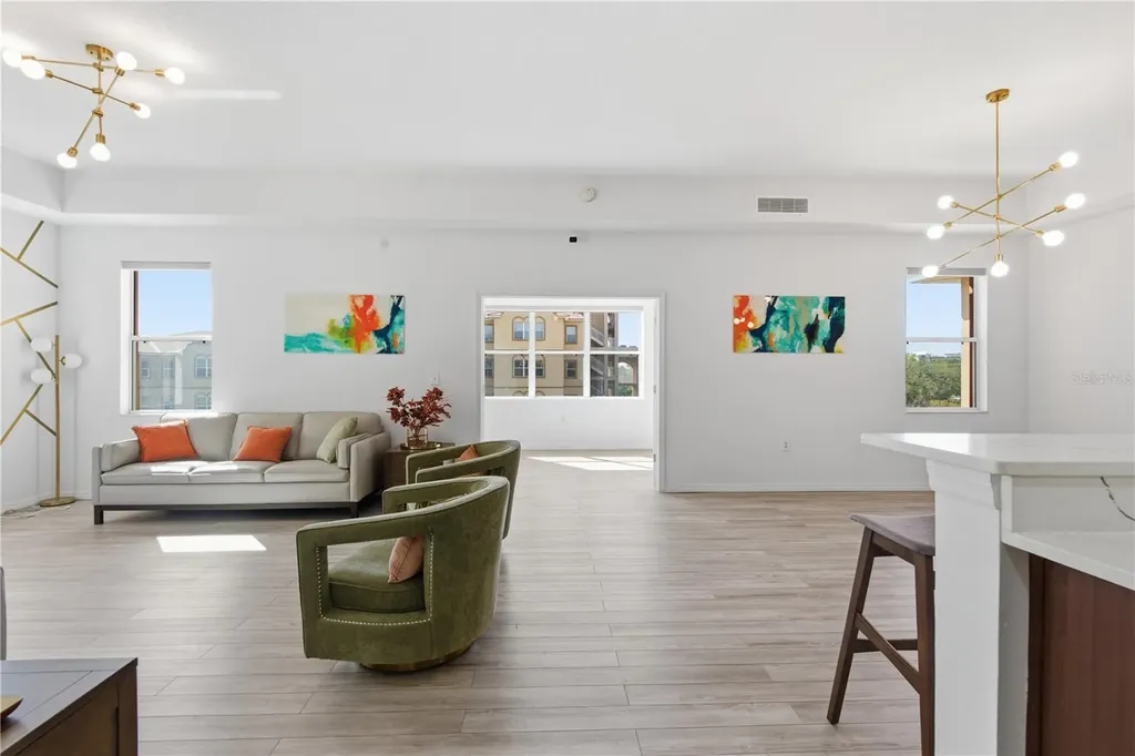 642 Wells Court Clearwater FL 33756