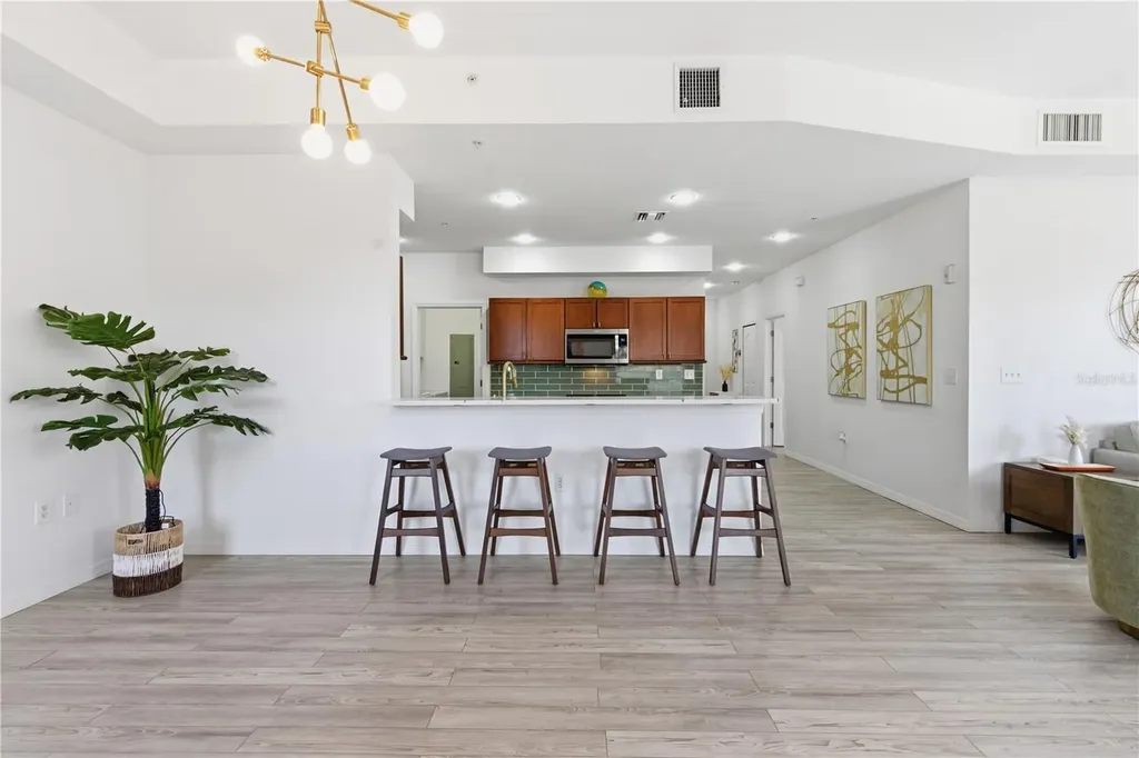 642 Wells Court Clearwater FL 33756