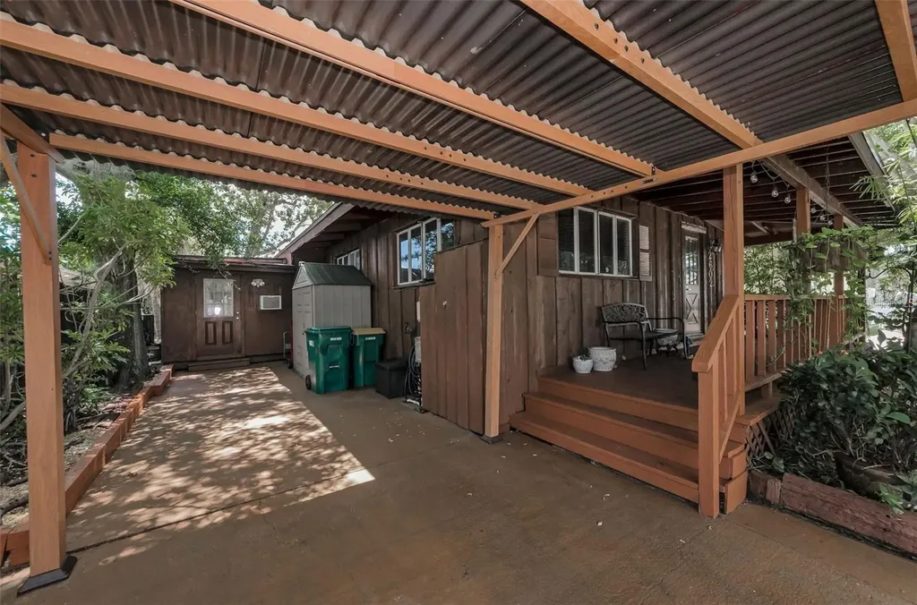 2602 Cyprus Drive Palm Harbor FL 34684