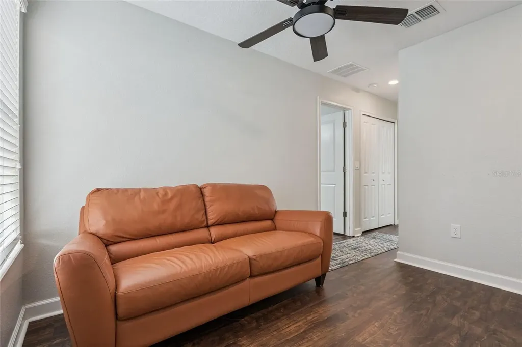 4633 Fairy Tale Circle Kissimmee FL 34746