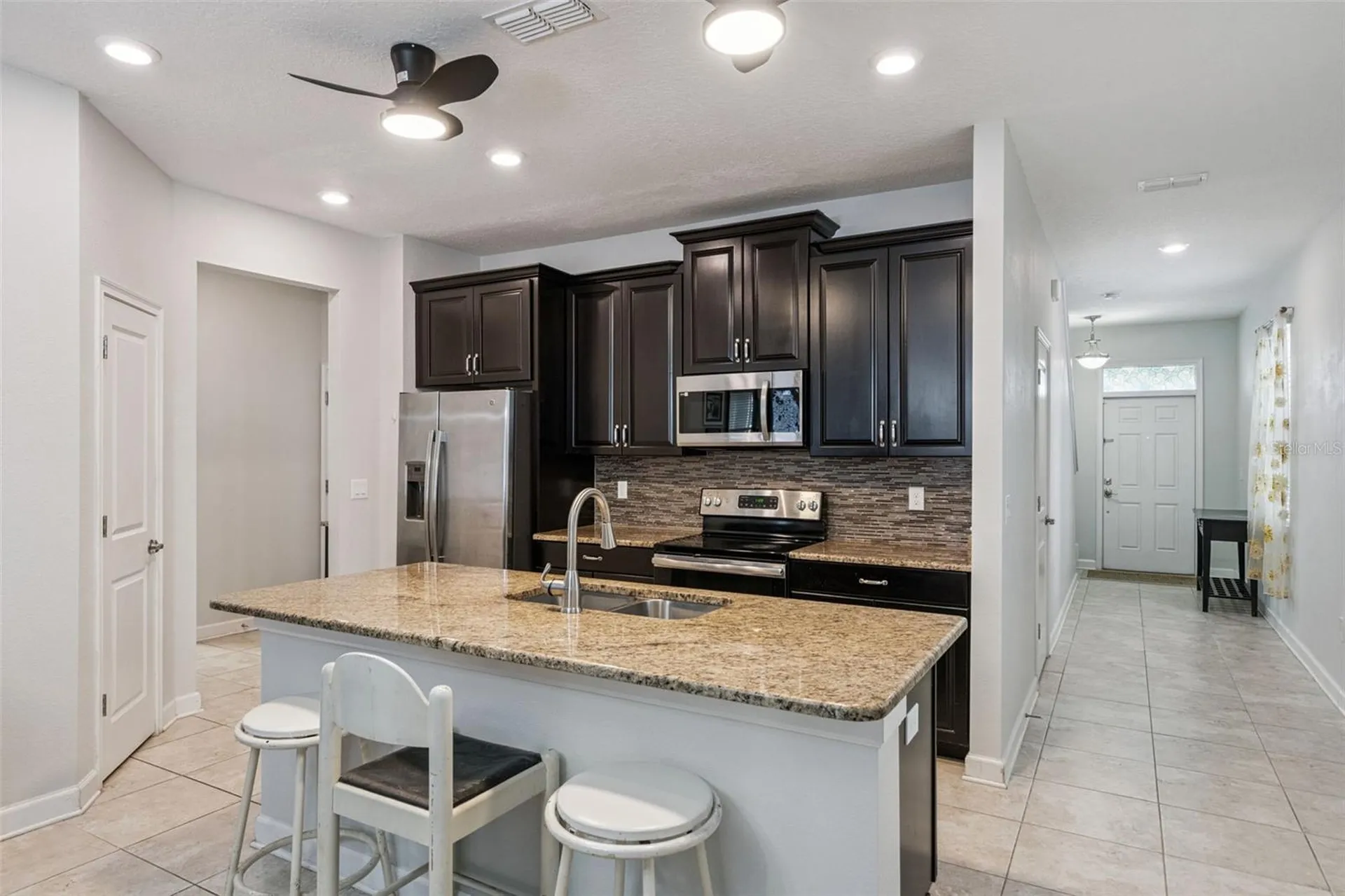 4633 Fairy Tale Circle Kissimmee FL 34746