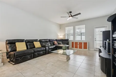 4633 Fairy Tale Circle Kissimmee FL 34746