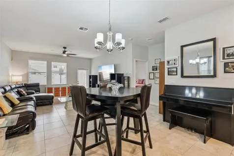 4633 Fairy Tale Circle Kissimmee FL 34746