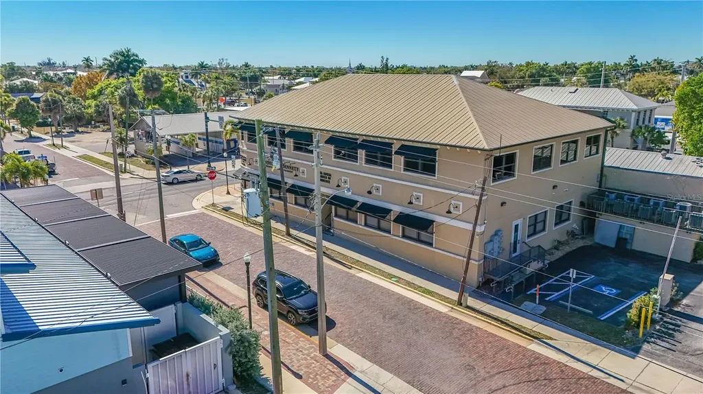 252 W Marion Avenue Punta Gorda FL 33950