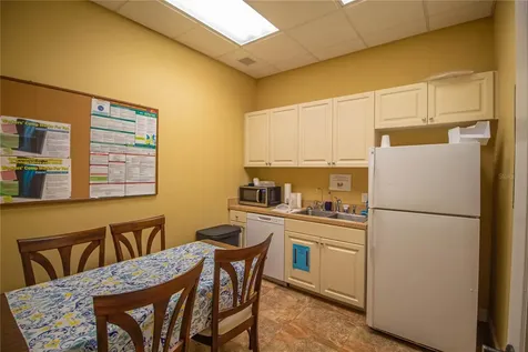 252 W Marion Avenue Punta Gorda FL 33950
