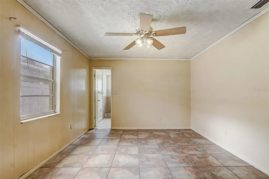 4645 Conley Street Orlando FL 32811