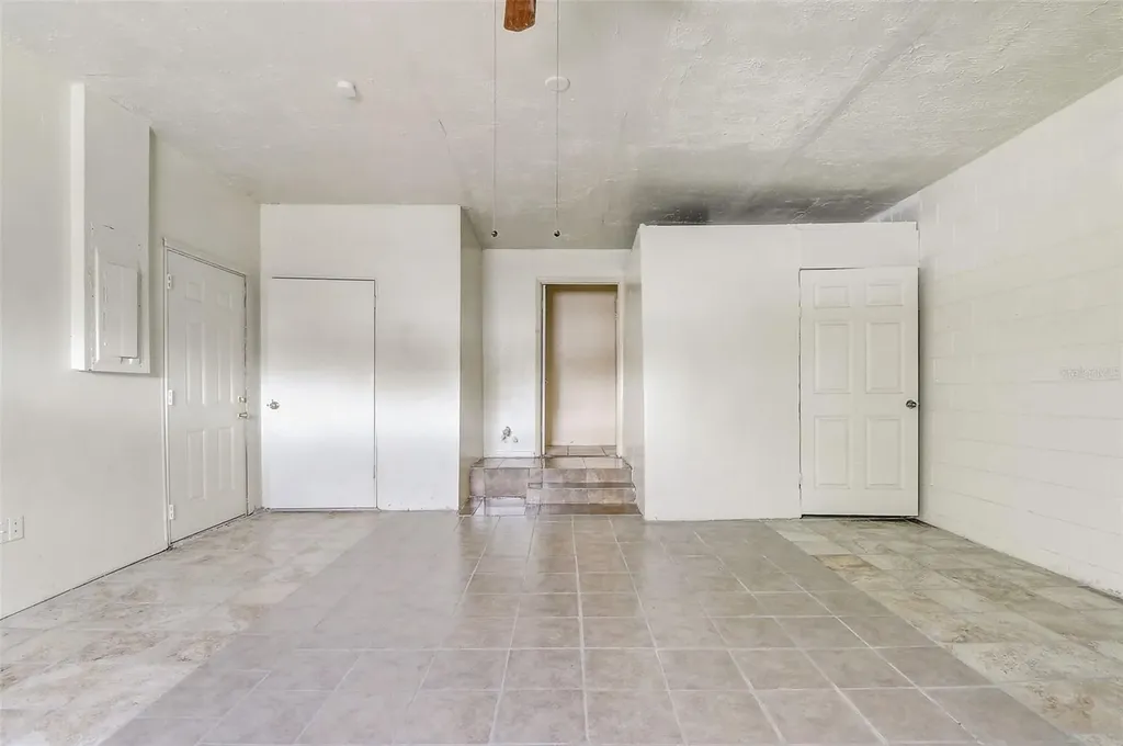 4645 Conley Street Orlando FL 32811