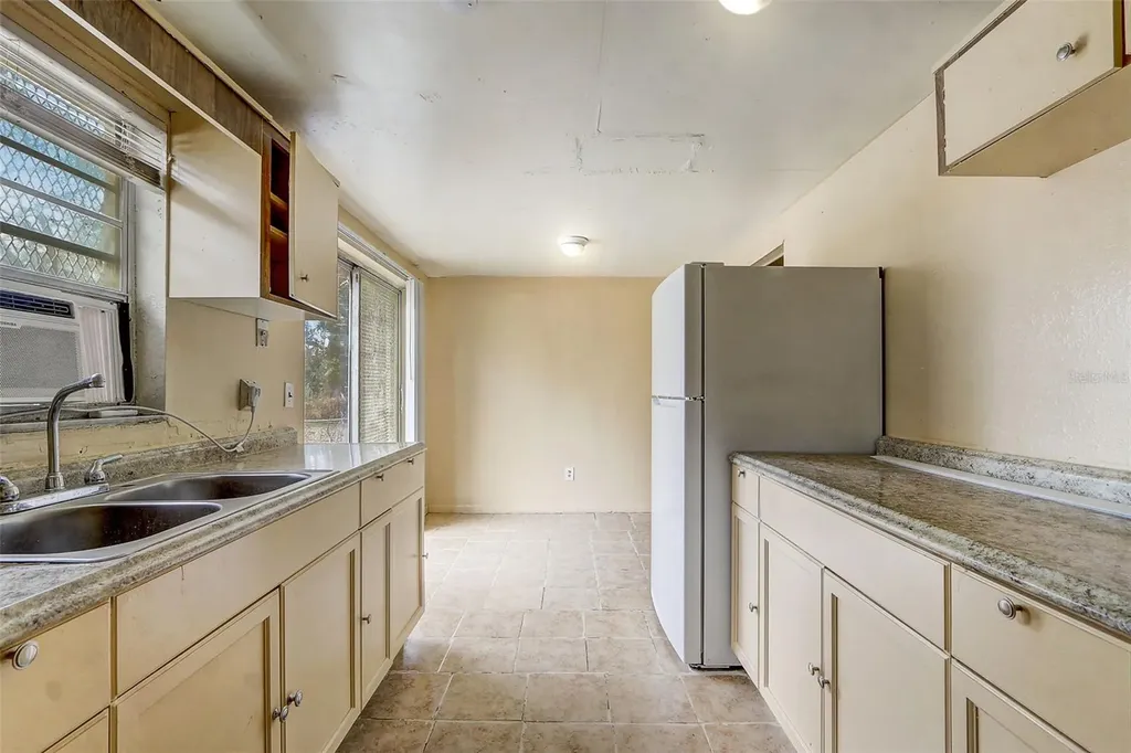 4645 Conley Street Orlando FL 32811