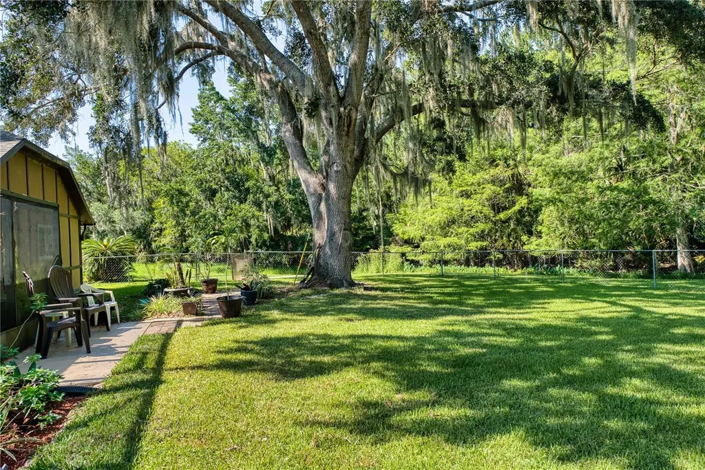 14 Black Oak Court Palm Coast FL 32137