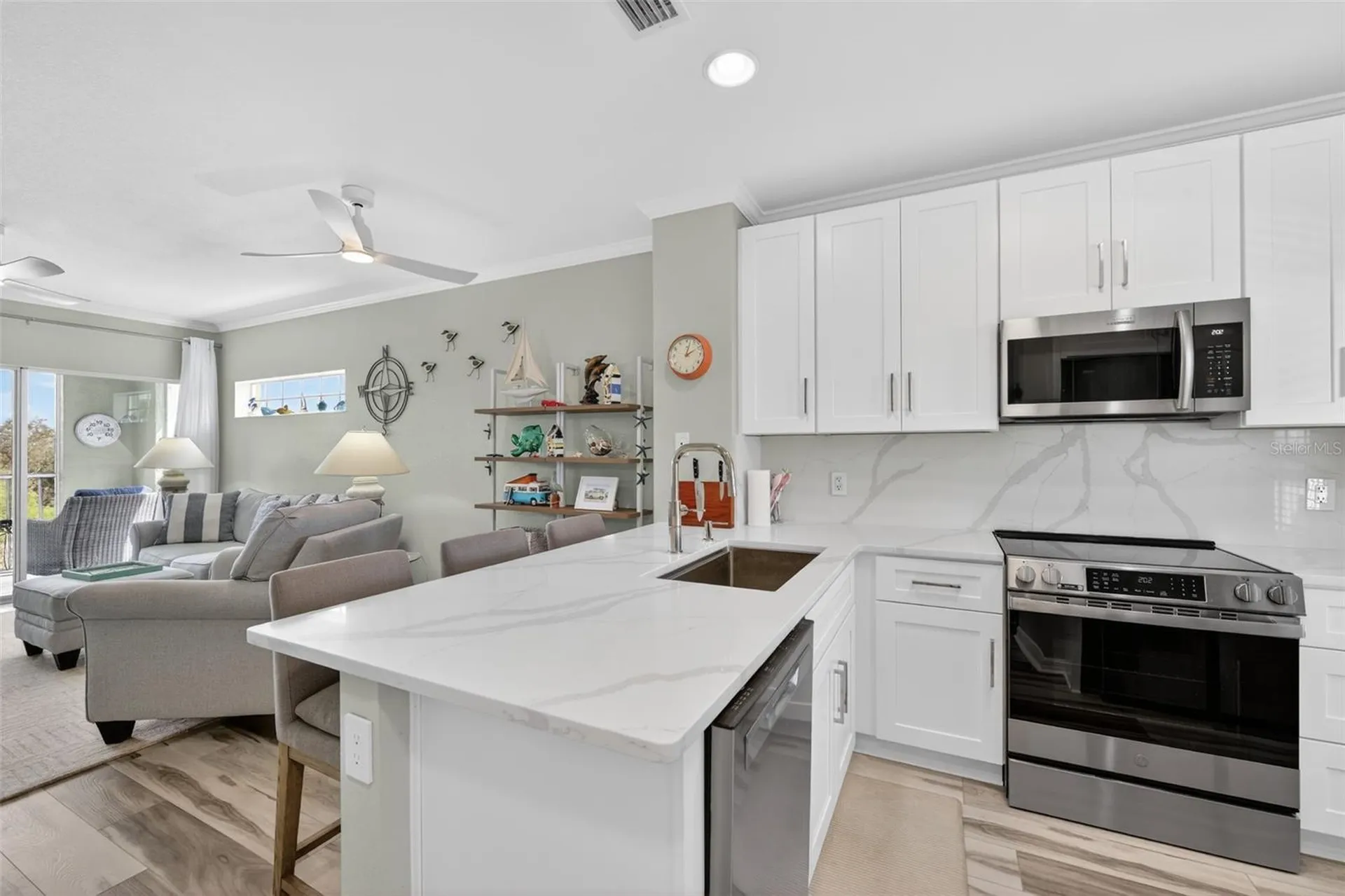 2020 Willow Hammock Circle Punta Gorda FL 33983