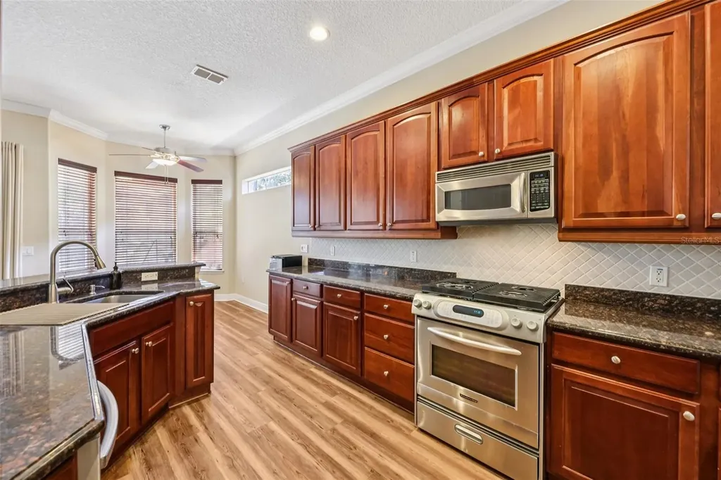 514 Newhall Lane Debary FL 32713