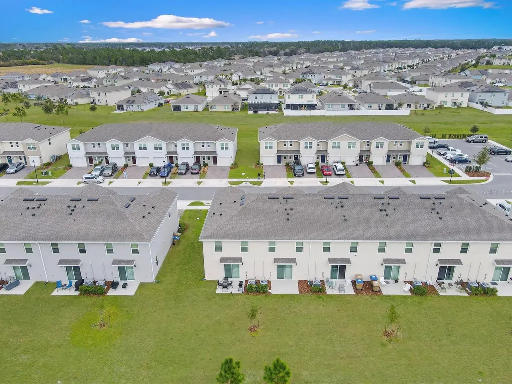 2798 Brie Hammock Bend Harmony FL 34773