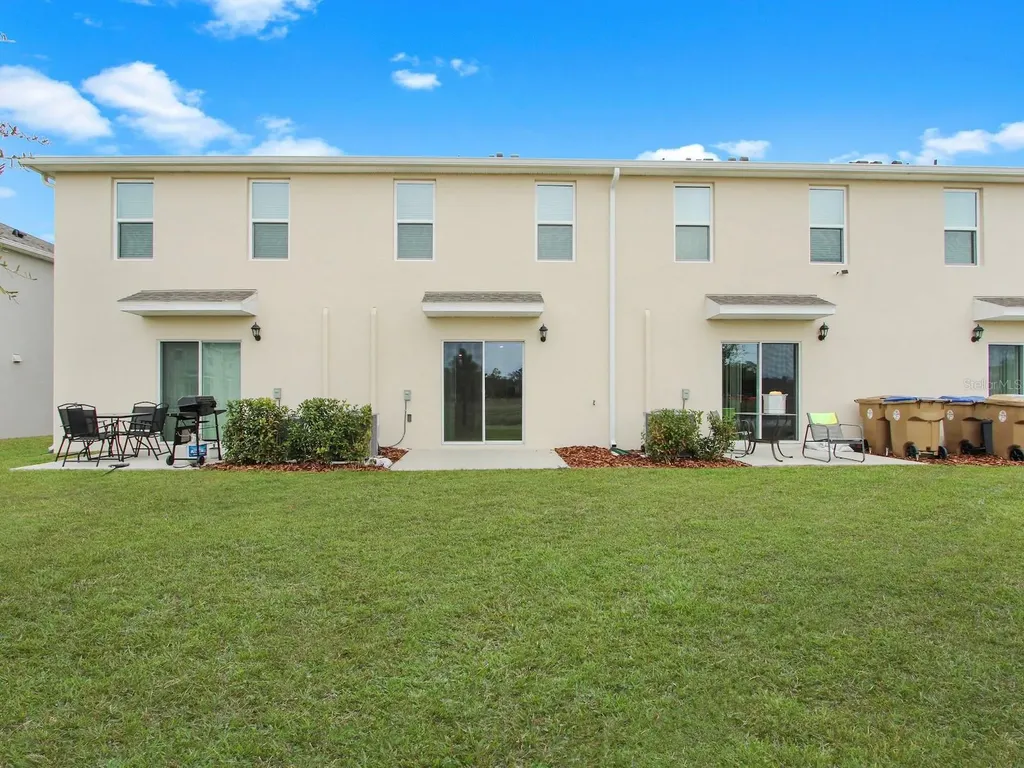 2798 Brie Hammock Bend Harmony FL 34773