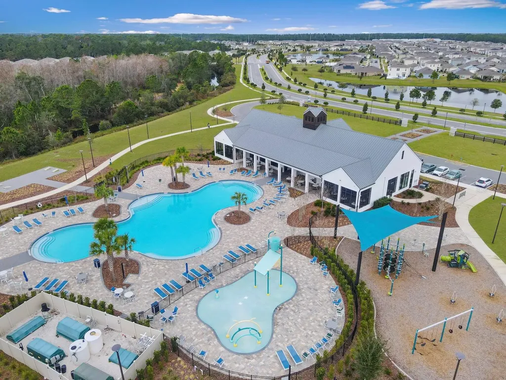 2798 Brie Hammock Bend Harmony FL 34773