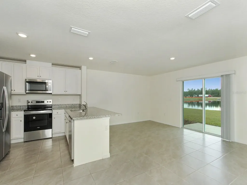 2798 Brie Hammock Bend Harmony FL 34773