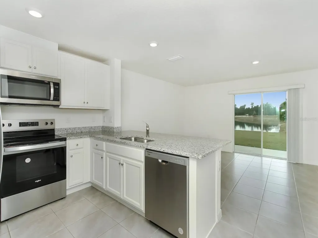 2798 Brie Hammock Bend Harmony FL 34773